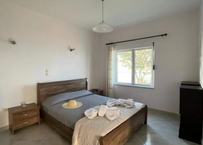 Sun Gazing 4* Drymon